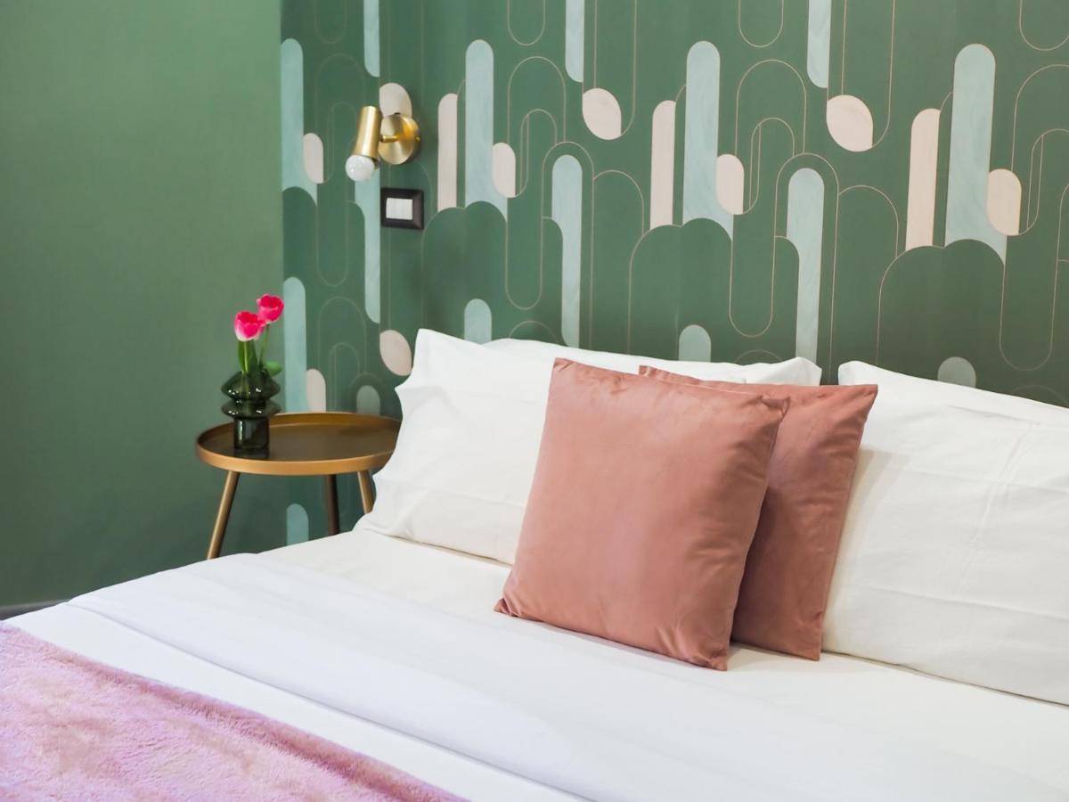 C'Est La Vie Suites Rome Exterior photo